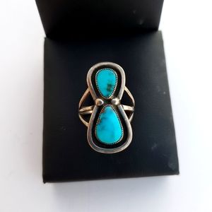 Vintage Sterling Silver Turquoise Ring
